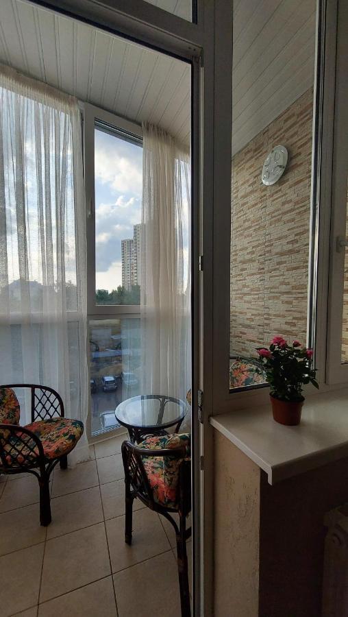 Просторі Апартаменти Kiev Exterior foto
